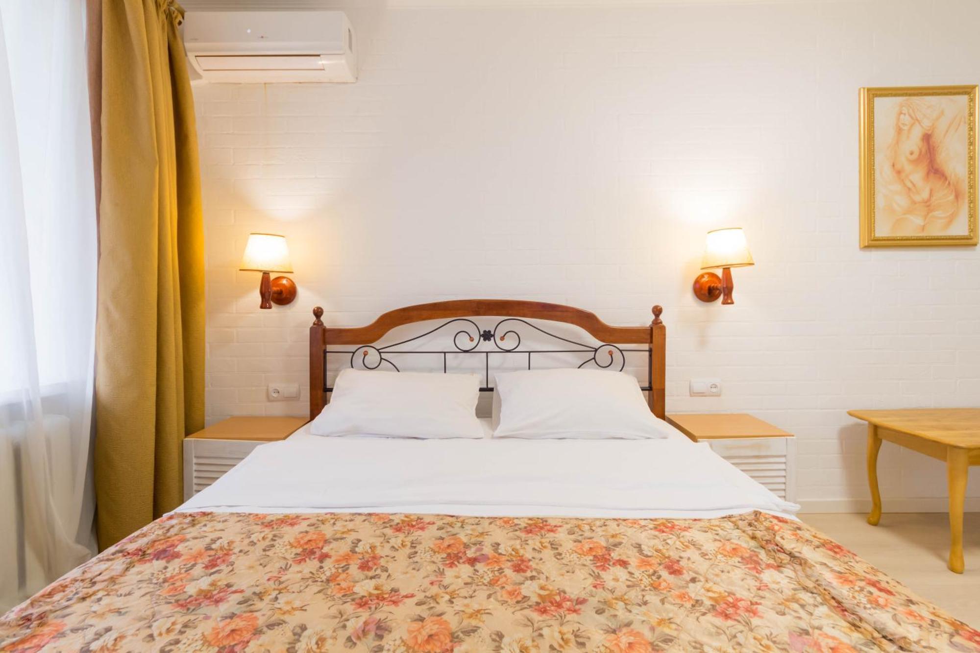 Central Apartments Киев Екстериор снимка